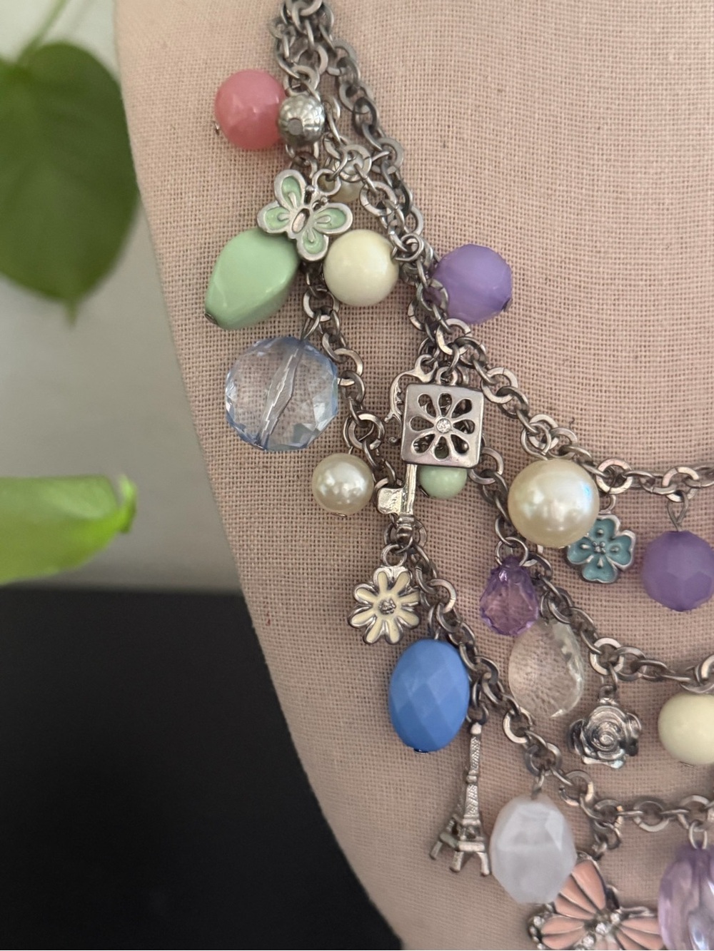 Vintage Charming Charlie Multi Strand Heavy Charm Glass Beaded Necklace - Picture 3 of 4